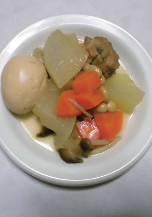 大根とひとくち五目のれんこんもち等の煮物-レシピのメイン写真