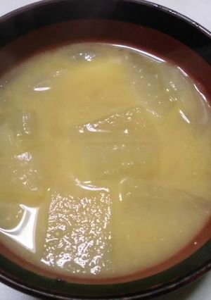 とろっとろ大根と玉ねぎの味噌汁-レシピのメイン写真