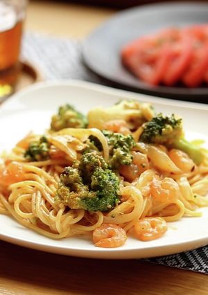 海老とブロッコリーのミート豆乳パスタ-レシピのメイン写真