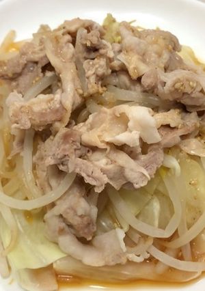 ごまが香ばしい！豚肉と野菜の酒蒸し-レシピのメイン写真