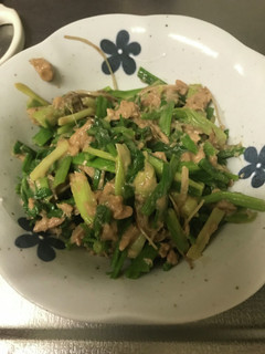 セリとツナのねり胡麻和え-レシピのメイン写真