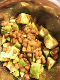 納豆アボカド-レシピのメイン写真