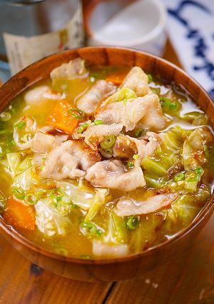 豚バラキャベツの⭐ご飯がもりもり進むお味噌汁🤩🍚-レシピのメイン写真