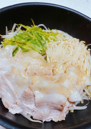 豚バラ肉の蒸ししゃぶ！-レシピのメイン写真