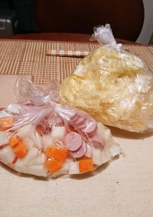 残り野菜は、切ってポリ袋で〜待機です-レシピのメイン写真