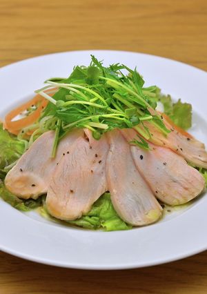 【トリュフソース】蒸し鶏のサラダ仕立て-レシピのメイン写真