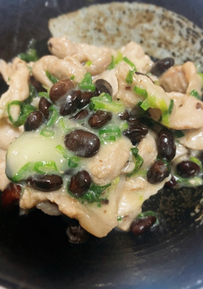 黒豆納豆とチーズのネギ塩ポーク炒め-レシピのメイン写真