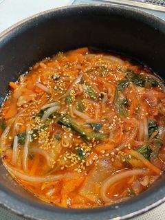 簡単辛うまユッケジャンスープ-レシピのメイン写真