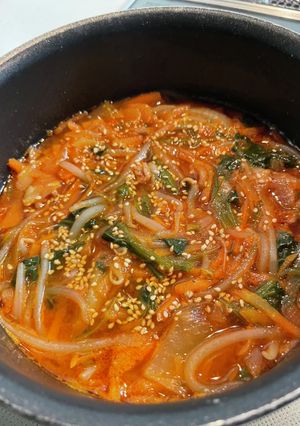 簡単辛うまユッケジャンスープ-レシピのメイン写真