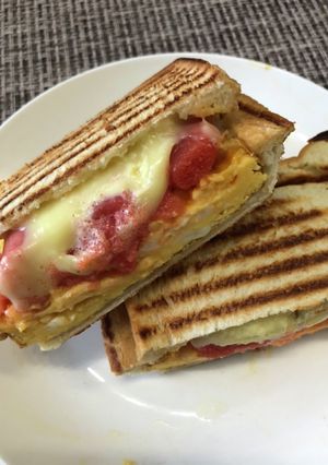 ホットサンド たらこ、チーズ、オムレツ-レシピのメイン写真
