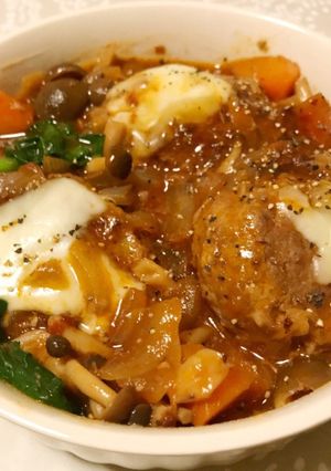 赤ワインで♪本格煮込みハンバーグ-レシピのメイン写真