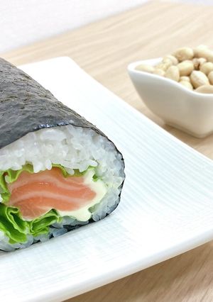 節分に！ サーモンクリームチーズの恵方巻-レシピのメイン写真