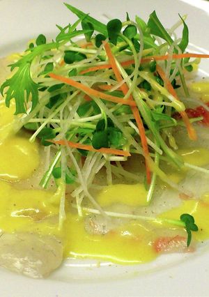 【丸大豆生しょうゆ】白身魚のカルパッチョ-レシピのメイン写真