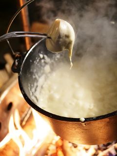 パーティーで大活躍!「チーズフォンデュ」-レシピのメイン写真