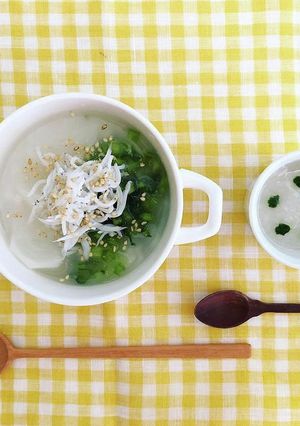 【離乳食】トロンと甘い小かぶ粥-レシピのメイン写真