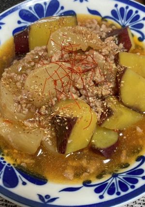 さつま芋とかぶのピリ辛そぼろ煮-レシピのメイン写真