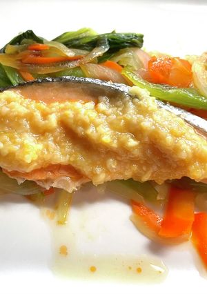 チンゲン菜で鮭のちゃんちゃん焼き-レシピのメイン写真