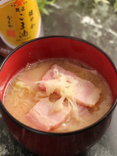 簡単!きゃべつ豚汁 じゅーしーベーコン -レシピのメイン写真