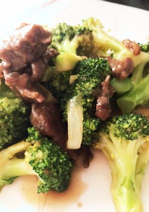 牛肉とブロッコリーのオイスターソース炒め-レシピのメイン写真