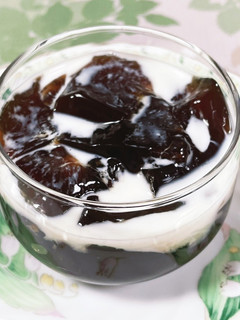 容器1つで簡単!ふるふるコーヒーゼリー-レシピのメイン写真