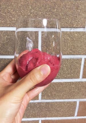 048.簡単★バナナとベリーのスムージー-レシピのメイン写真