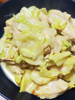 とり胸肉とキャベツの味噌マヨ炒め-レシピのメイン写真