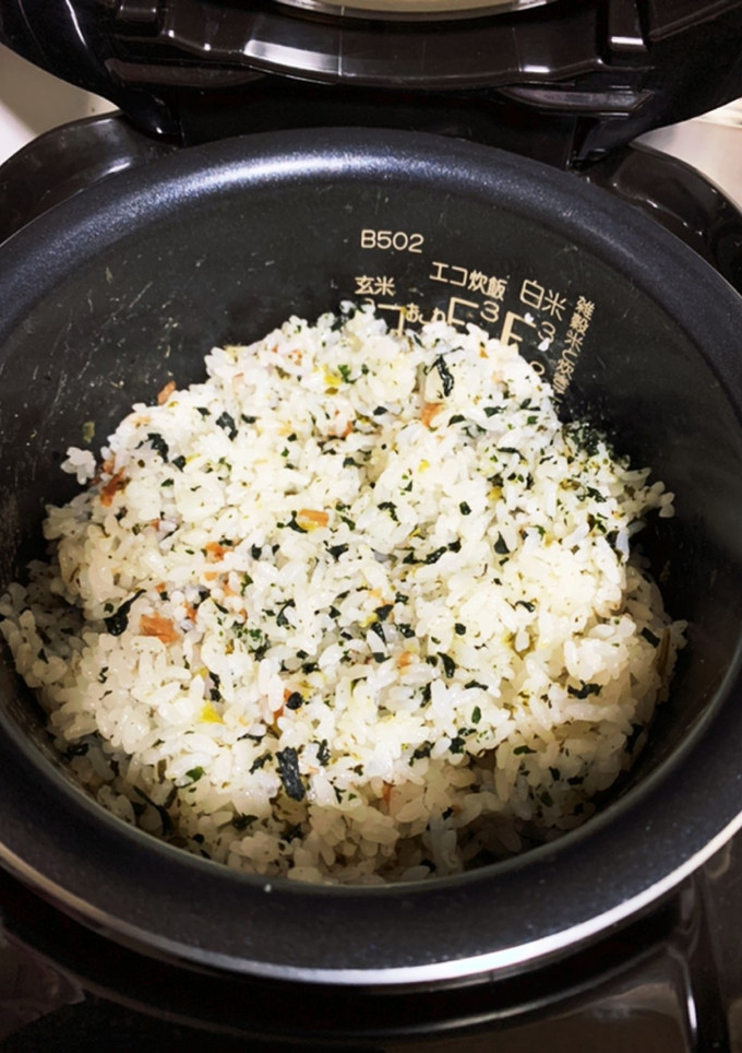 誰でも簡単！時短、梅わかめ炊き込みご飯！-レシピのメイン写真