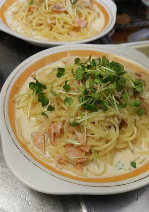 鮭とキノコのクリームパスタ白胡椒風味-レシピのメイン写真