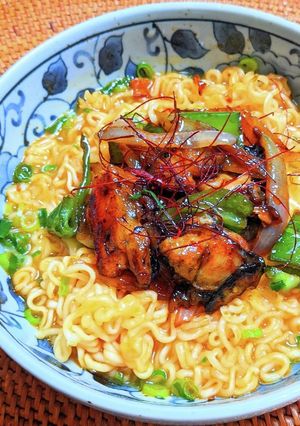 牡蠣の豆鼓醤炒めのせ辛ラーメン-レシピのメイン写真