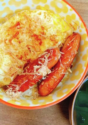 体力ゼロでも作れるウインナー目玉焼き丼-レシピのメイン写真