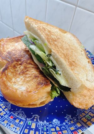 市販のカットレタスで♡簡単ホットサンド-レシピのメイン写真