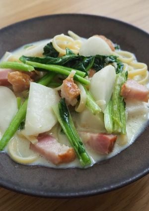 カブとベーコンの豆乳クリームパスタ-レシピのメイン写真