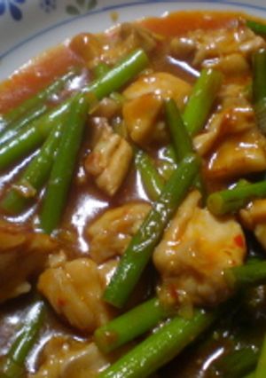 にんにくの芽と鶏肉のチリソース炒め-レシピのメイン写真