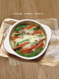 アボカドとトマトのチーズ焼き-レシピのメイン写真