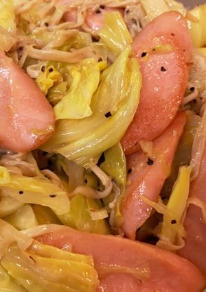 キャベツと魚肉ソーセージのマヨぽん炒め-レシピのメイン写真