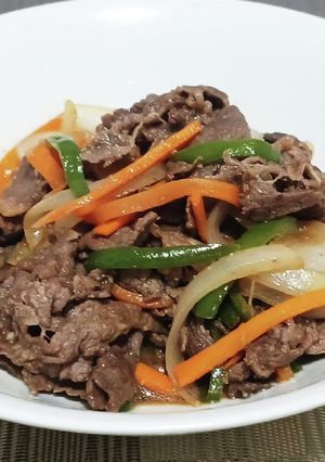 超簡単！牛肉と野菜のにんにくポン酢炒め！-レシピのメイン写真