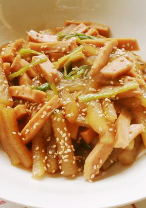 おさかなソーセージと大根の炒め煮-レシピのメイン写真