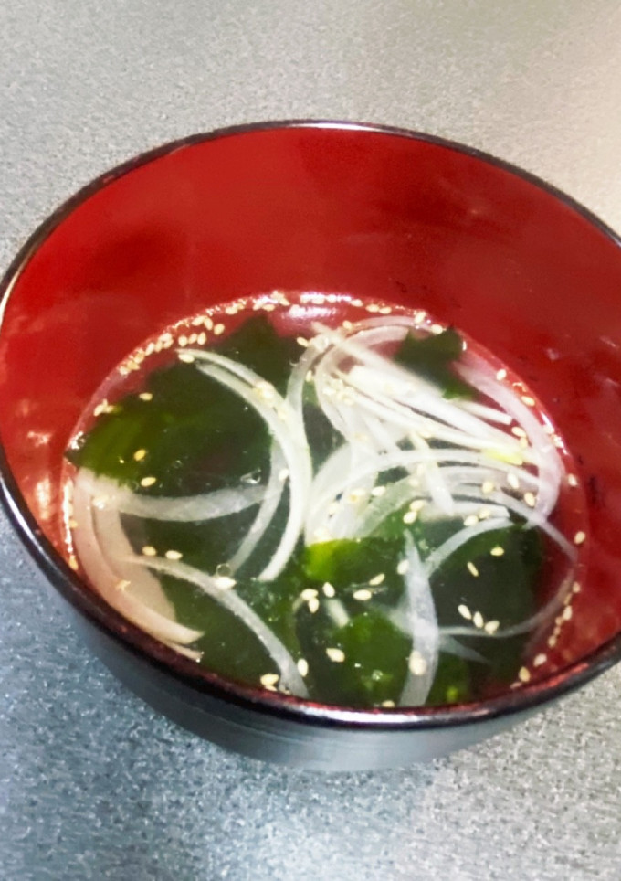 鍋不要！「お一人様用」ワカメスープ-レシピのメイン写真