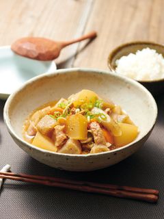 根菜にも味が染み染み♪もつの煮込み-レシピのメイン写真