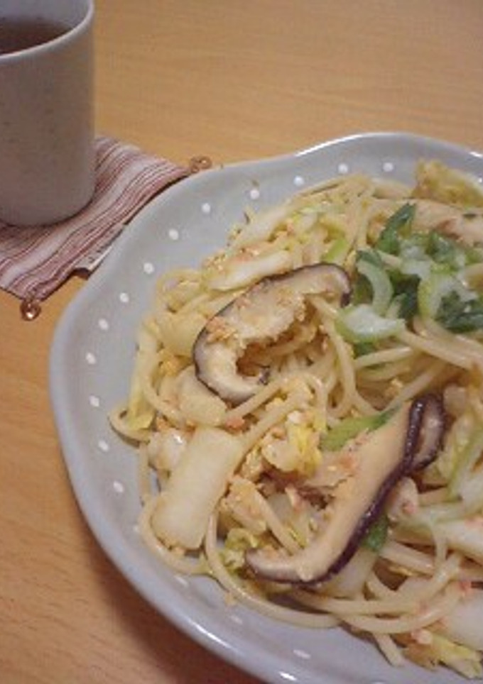 白菜と鮭の簡単和風パスタ♪-レシピのメイン写真