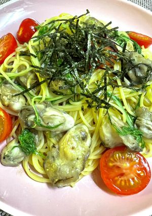 牡蠣、水菜スパゲティ。マーガリン、麺つゆ-レシピのメイン写真