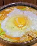 白菜たっぷり・山かけ月見カレーうどん
