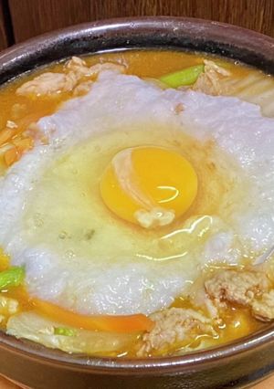 白菜たっぷり・山かけ月見カレーうどん-レシピのメイン写真