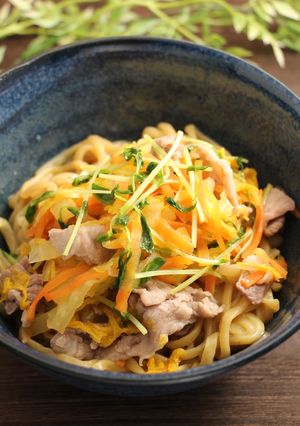 レンジで簡単！ラーメンの肉野菜炒め-レシピのメイン写真