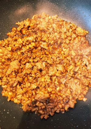 子供も大好き！簡単！肉味噌(レタス包み)-レシピのメイン写真