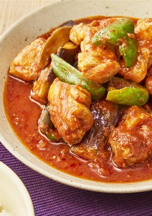 ごはんがすすむ！鶏肉のコクみそトマト煮-レシピのメイン写真