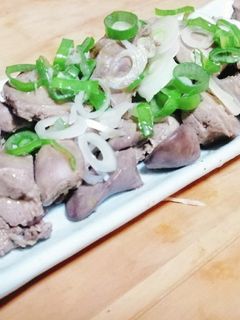 ☆夜食湯鶏レバー☆ごま油簡単おつまみ☆-レシピのメイン写真