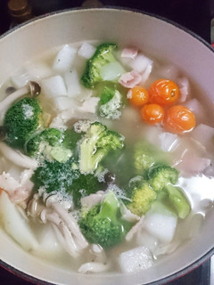ブロッコリーの食べるスープ(^○^)-レシピのメイン写真