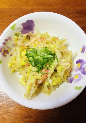 もやしとカニカマの卵とじほんのり山葵風味-レシピのメイン写真