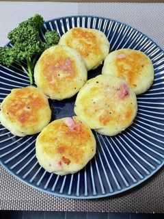 ポテトとベーコンの芋もち-レシピのメイン写真